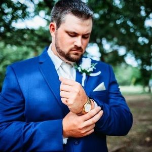 Meet your Posher, Stormy